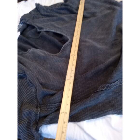 WE THE FREE (Size L) Dark Gray Shirt Slouchy Dolman Long Sleeve Waffle Knit Top - Picture 7 of 8